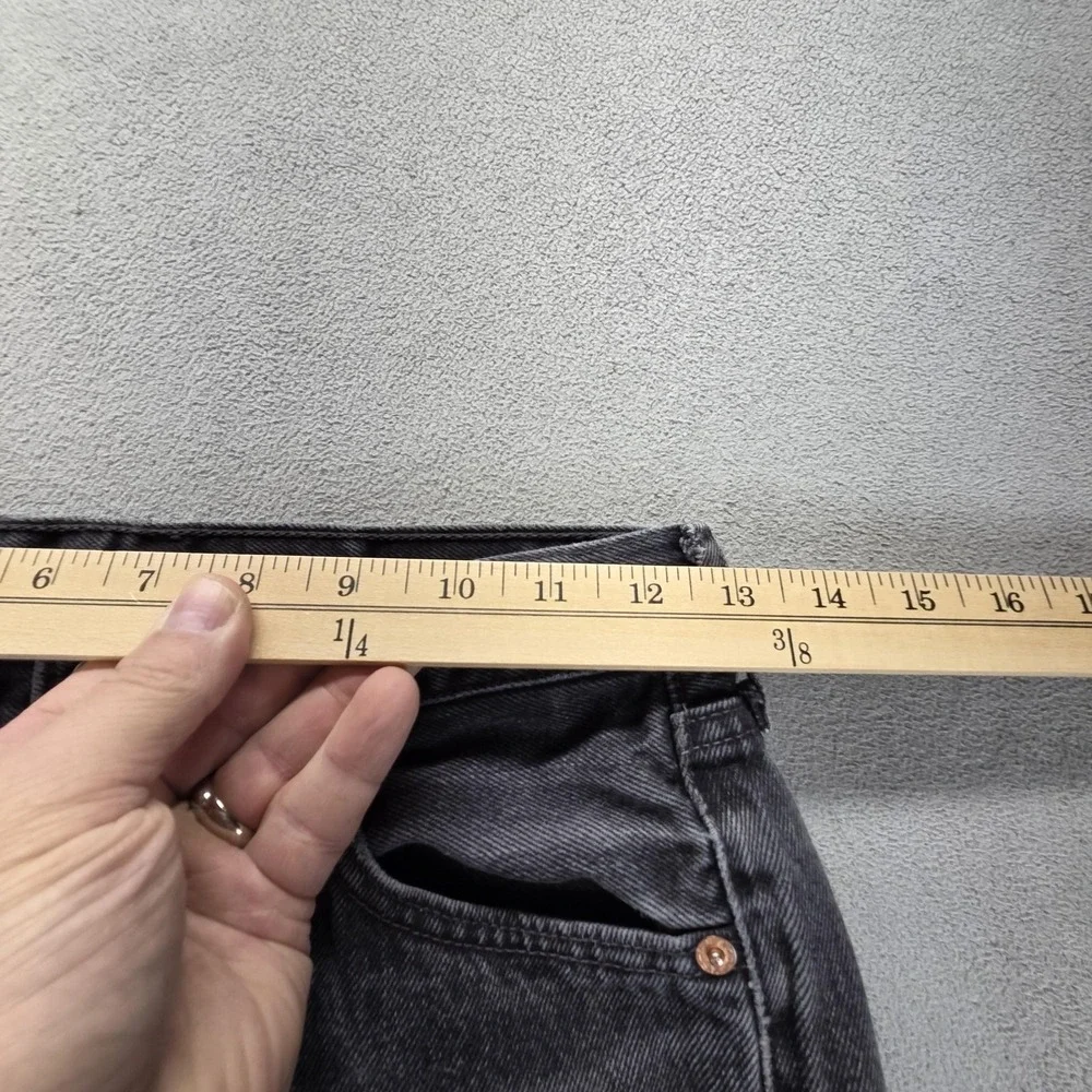 Vintage Levis 501 Jeans Mens Black Regular Straight Made In USA Fits 24x30 - Picture 3 of 16
